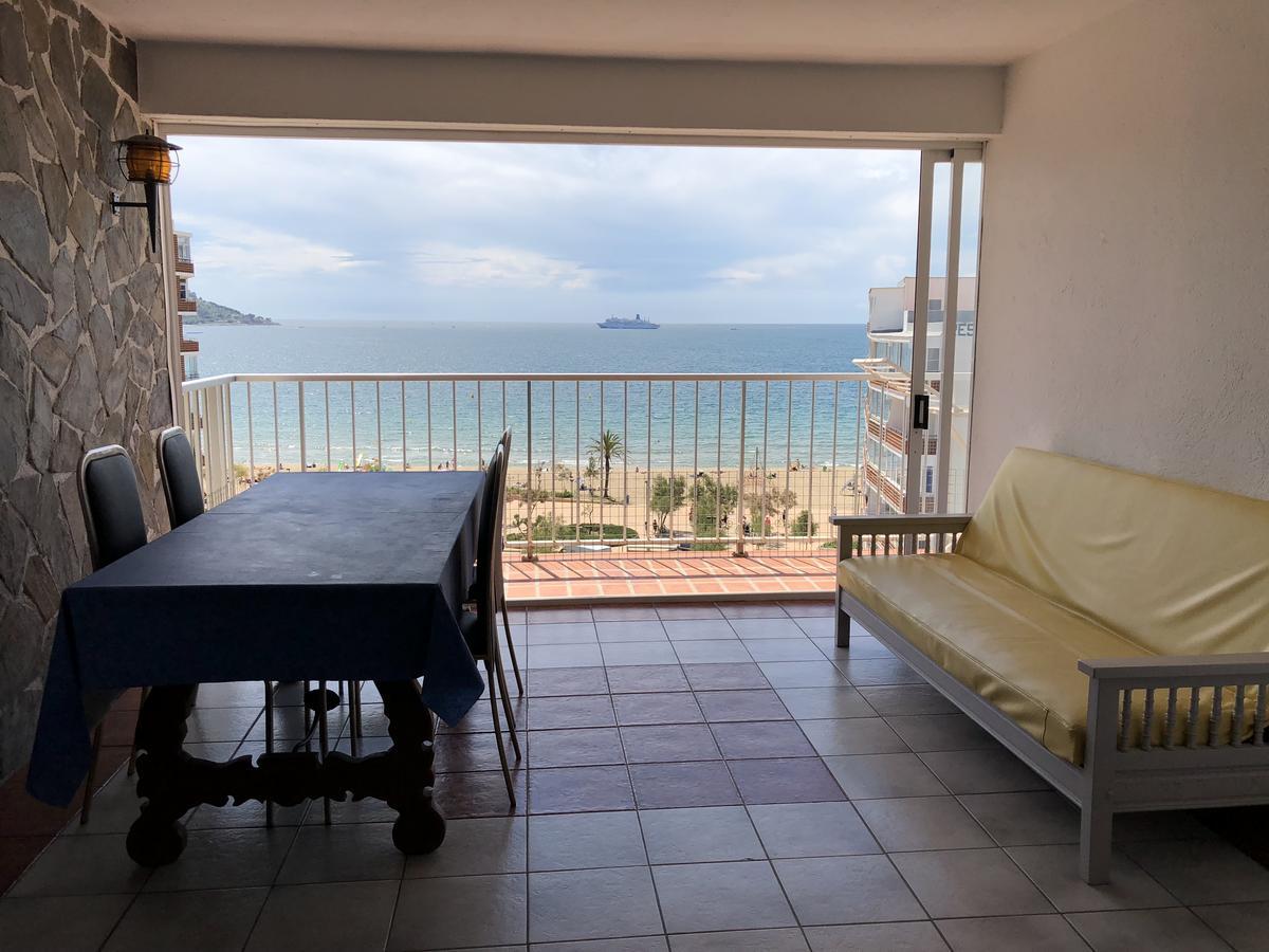 J&V Sol I Mar 20 Apartment Roses Bagian luar foto